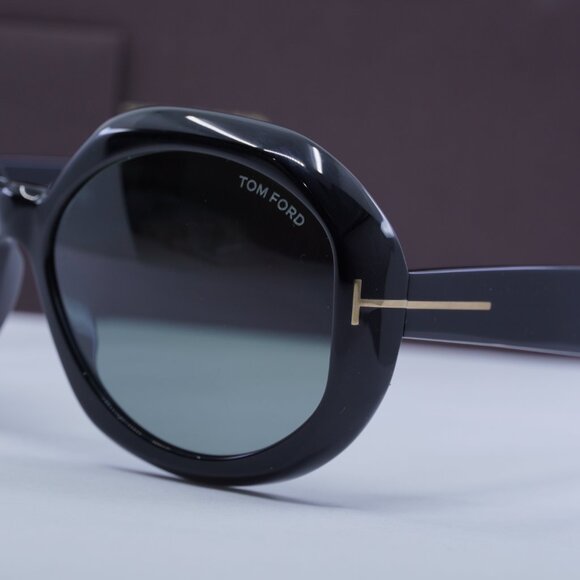 Tom Ford Georgia-02 FT1011 01B Sunglasses Black Round Frame, Smoke Lenses main image 7